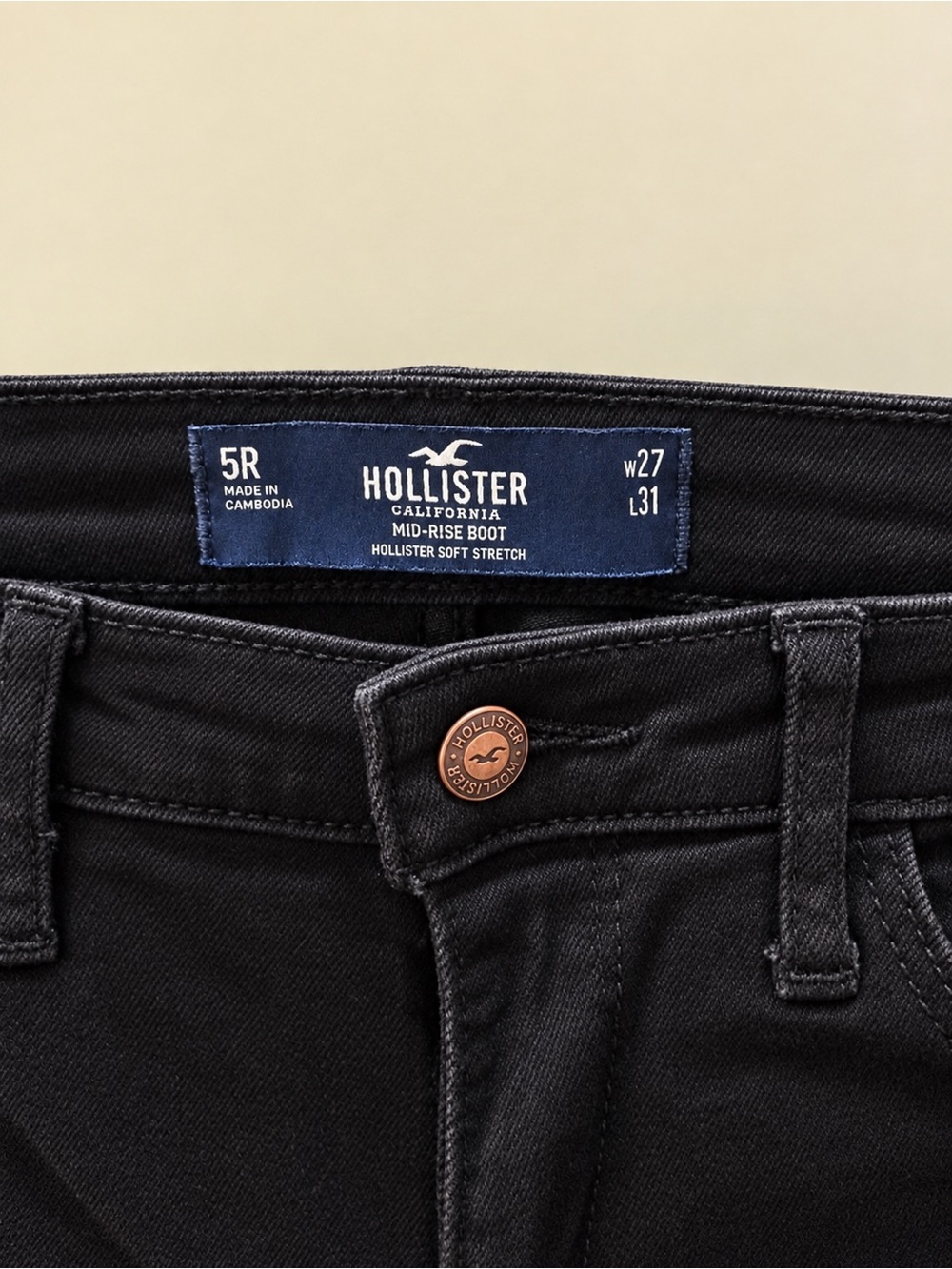 Hollister Women’s Black Skinny Jeans - Stretch Denim - Picture 2 of 3